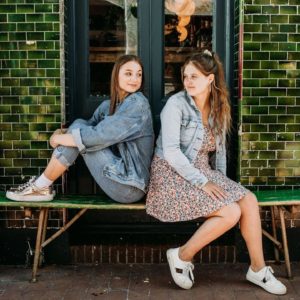 THE FRAMPTON SISTERS – Birds of a Feather (Official Video)