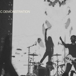 FEVER 333 – INDIA DEMONSTRATION (VH1 SUPERSONIC)