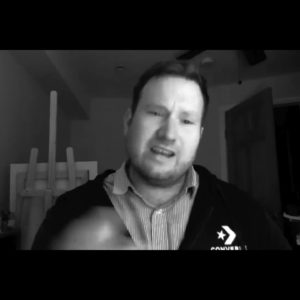Rob Lundberg Presents “Uncontaminated Sound – The Interviews” EP #11 with Singer/Songwriter Chris Maxwell