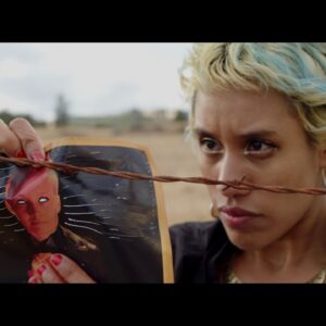 Video Premiere: Gabby Holt – ‘Coyote’
