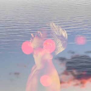Premiere: Nine Deer – Side by Side