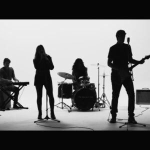 The Apartment Cats – Pêndulo (Official Video)