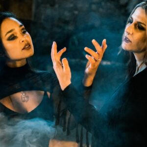 THE DARK SIDE OF THE MOON and CHARLOTTE WESSELS – Live Q&A