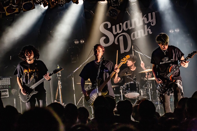 SWANKY DANK、充実感と笑顔で溢れた渋谷クラブクアトロ公演 12年間の活動を全うしたステージ