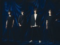 9mm Parabellum Bullet、本日9/9リリースのニュー・アルバム表題曲「DEEP BLUE」デビュー前から今までのライヴ映像で作られたMV公開!新アー写も!