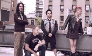 NOFX spielen Neujahr „Punk In Drublic“ in voller Länge