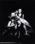 RAMMSTEIN、デビュー・アルバム『Herzeleid』25周年記念盤が12/4リリース!
