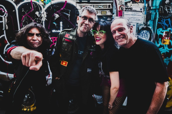 Videos: Bad Mary release live video for “Space Girl”