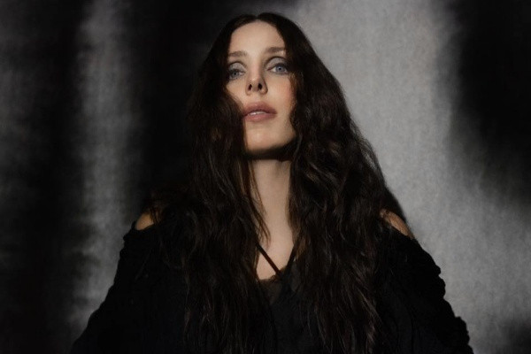 HEALTH and Chelsea Wolfe release song together