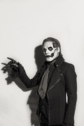 グラミー受賞の超個性派ロック・バンド GHOST、ニュー・アルバム『Impera』よりシングル「Twenties」リリース!リリック・ビデオも公開!
