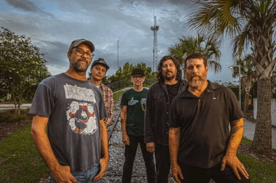 HOT WATER MUSIC: firma per Equal Vision Records e nuovo disco nel 2022