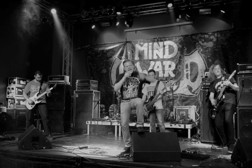 Ruhrpott Revival Fest: Mindwar, D.E.E.P. für den Sommer, End Of Days für den Herbst