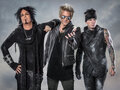 Nikki Sixx(MÖTLEY CRÜE)率いるSIXX:A.M.、ベスト・アルバム『Hits』10/22リリース決定!収録曲「Skin – Rock Mix」リリック・ビデオ公開!